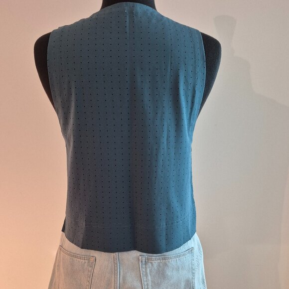 Crop Workout Top - Picture 2 of 4